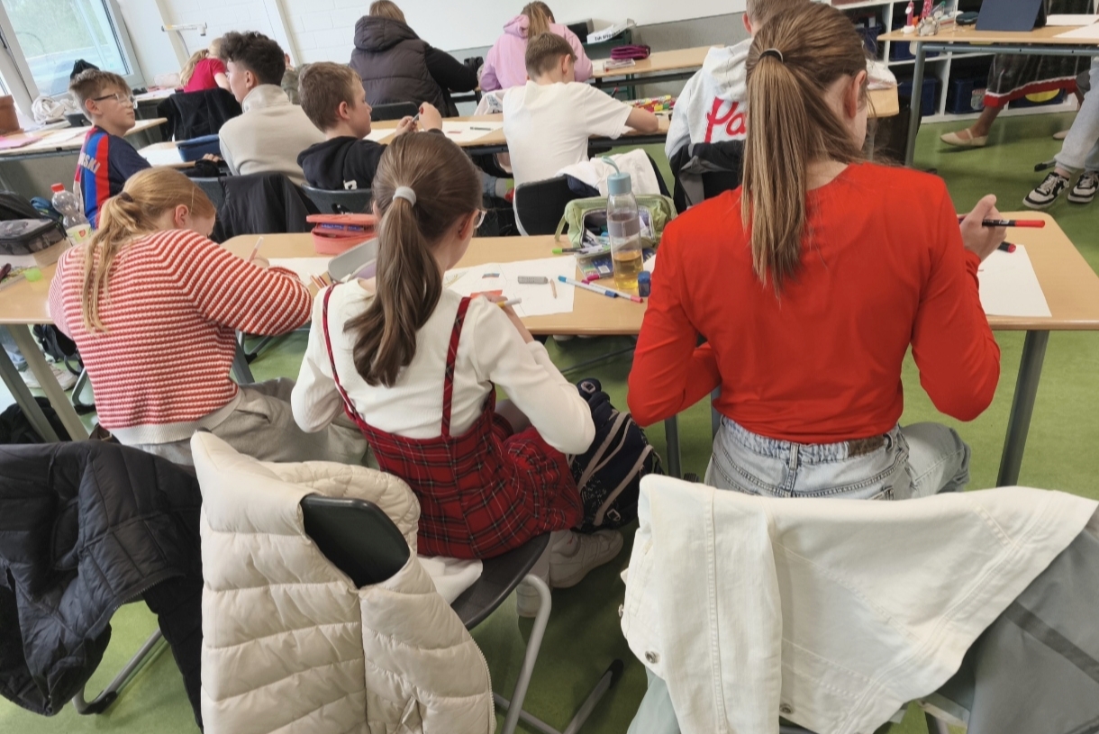 Arbeit in den Klassen