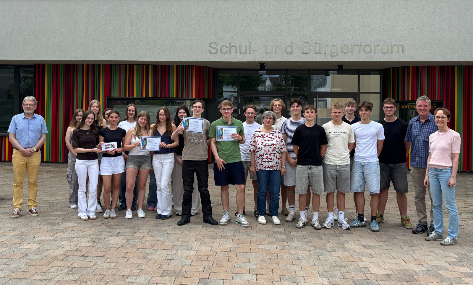 Gruppenbild nach der Preisverleihung